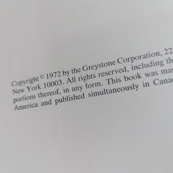 1972 The Complete Book of Sewing Vintage Book - Picture 3 of 6